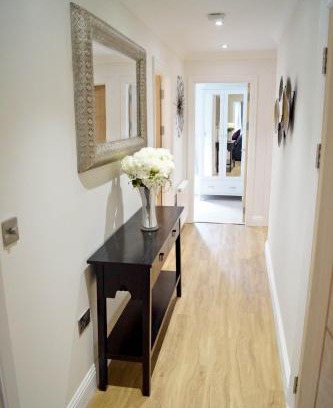 Bournemouth Apartment | Modern 2 bedroom central property with private parking