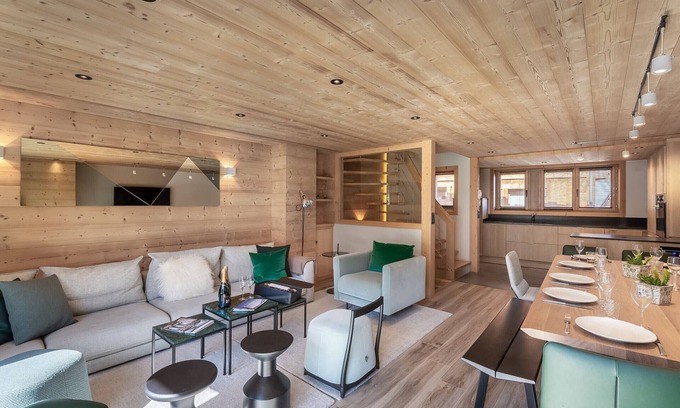 Le Raffort Ski Chalet | Modern Chalet with Sauna & Near Ski Lifts