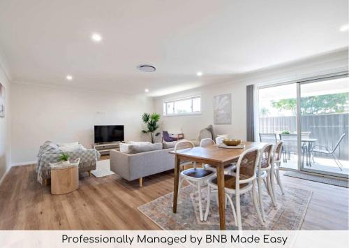 Dubbo House | Modern Retreat - Near CBD, 4BR Comfort