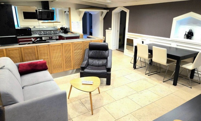 Saint-Nicolas Apartment | Modern & Spacious Apartment Hypercentre CAEN