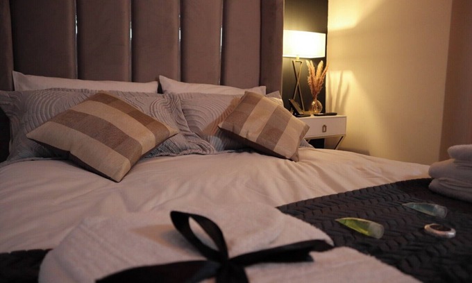 Business District Apartment | Modern Urban Escape Near Nec, Airport, Hs2