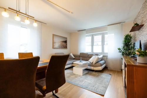 Rusches Hof House | Moderne 4 Zimmer Wohnung vollausgestattet und Möbliert