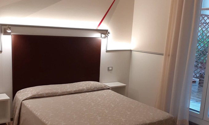 Borgo Trento Apartment | MONOLOCALE MAMELI with Terrace