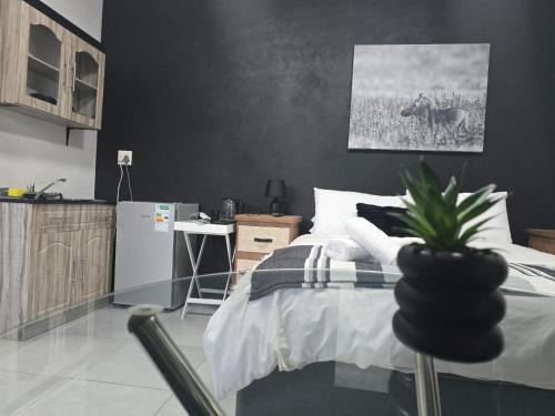 Kimberley Apartment | Moo Manor Flat 1