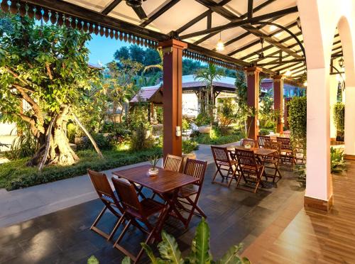 Prasat Bakong Hotel | Moringa Tree Maison