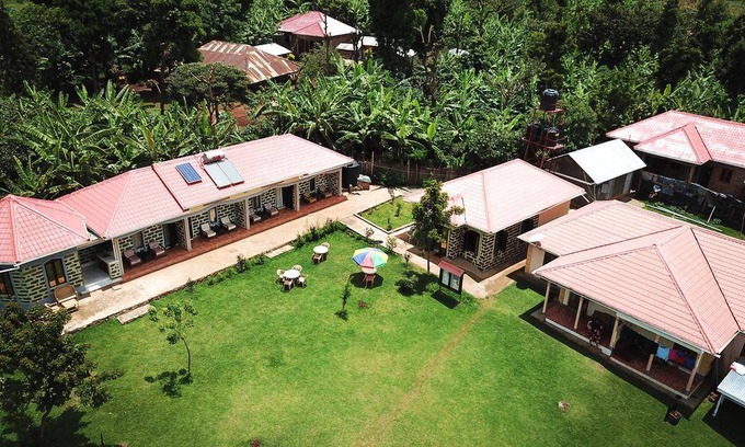 Kapchorwa House | Motel ∙ 23 guests
