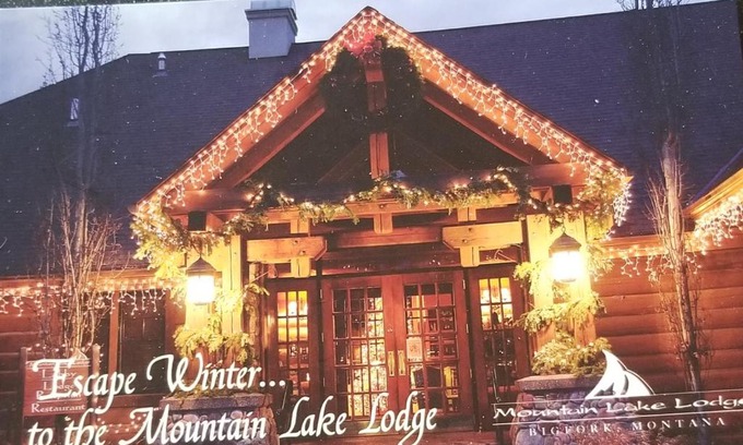 Woods Bay Cabin | Mountain lake lodge