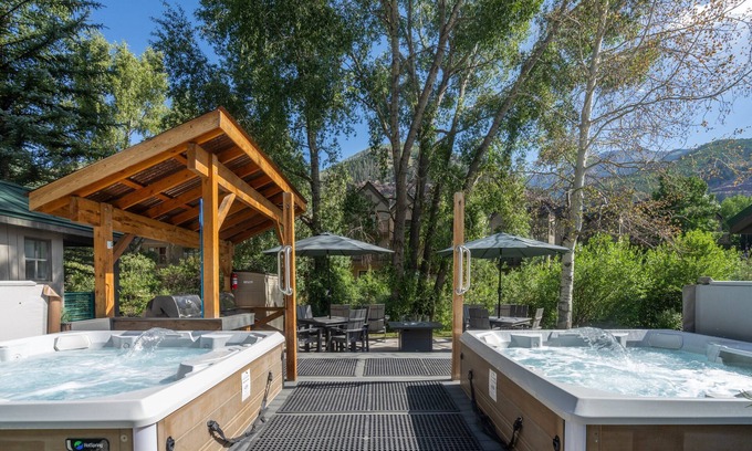 Telluride Apartment | Mountainside Inn 310 1 Bedroom Hotel Room by Alpine Lodging Telluride