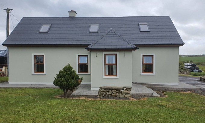 Ballyduff House | Murphys Irish Farmhouse group accomodation provided