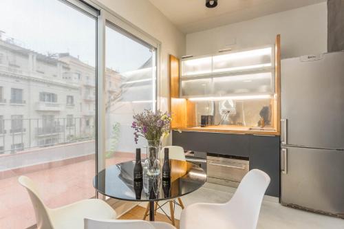 El Putget i Farro Apartment | My Space Barelona - Renovated Attic Apartment with Two Terrace