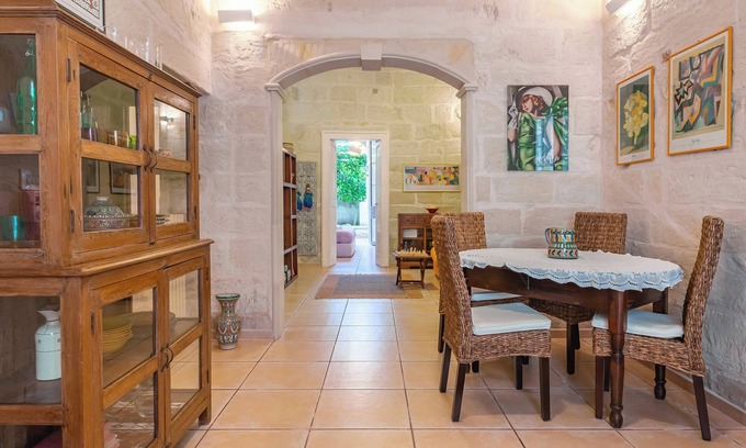 Lecce Historic Center Apartment | MyHome historic apartment Airco Lecce