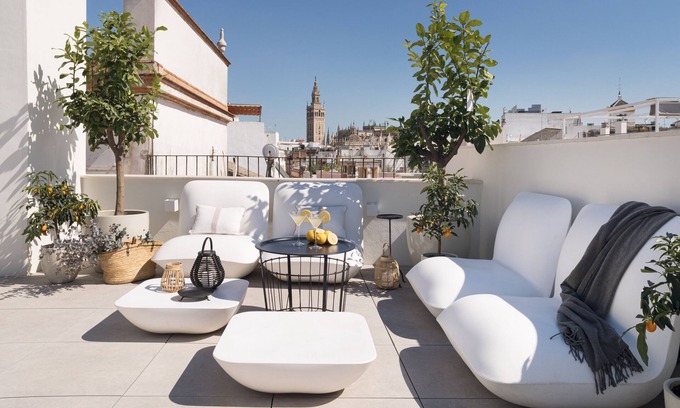 El Arenal Apartment | MYLU SUITES by PUERTA CATEDRAL