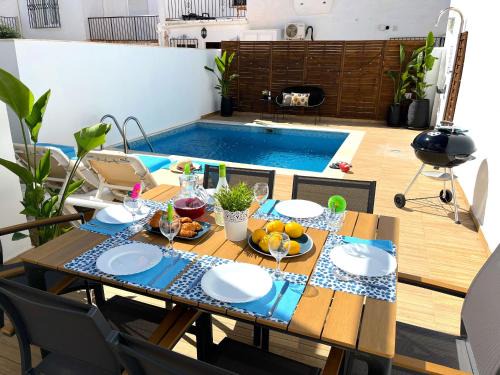 Nerja Villa | Nerja Paradise Rentals - Villa Topaz