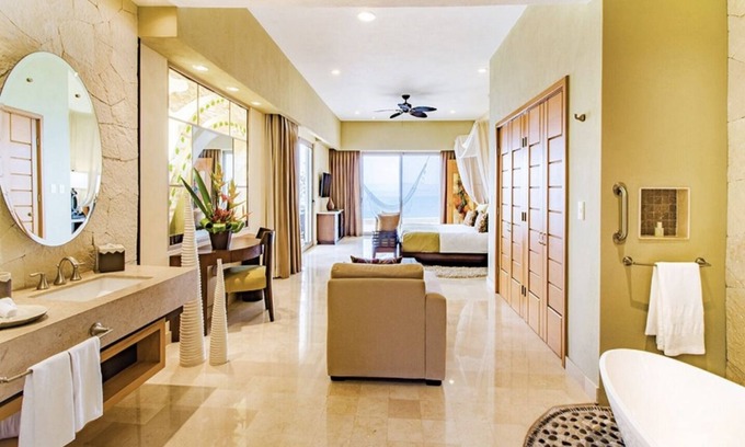 Amapas Resort | NEW YEAR'S AT GARZA BLANCA PV 12/28-01/04: TWO BEDROOM MOUNTAIN PANORAMIC VIEW