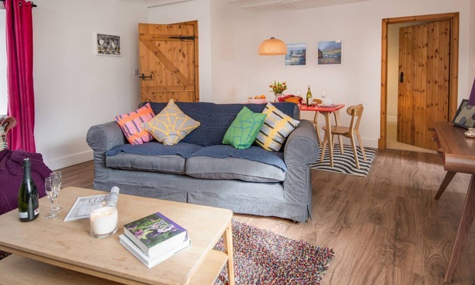 Leitholm Cottage | NEWTON COTTAGE, Leitholm. Sleeps 2, perfect for couples.