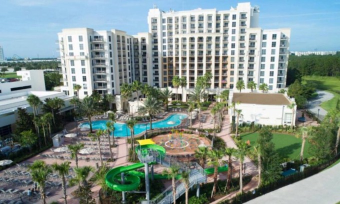 Florida Central Atlantic Coast Resort | Next to EPIC UNIVERSE! Incredible 2-Bedroom/2 Full Bath with Living & Kitchen