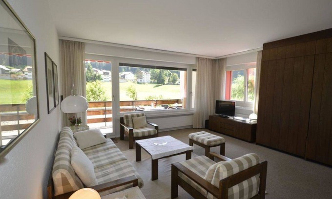 Parpan Apartment | Nice apartment for 3 people with WIFI, TV and balcony