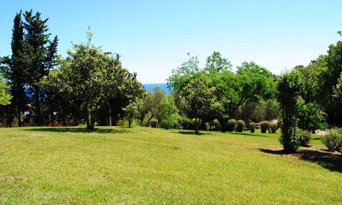 Cervione Apartment | Nice apartment for 4 people with WIFI, A/C, TV, terrace, pets allowed and panoramic view