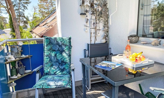 Lubmin Apartment | Nice apartment for 2 guests with WIFI, TV and balcony