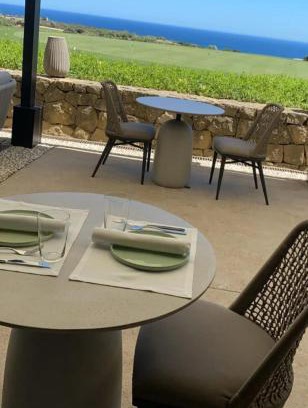 Castellar de la Frontera Apartment | Nueva Alcaidesa Penthouse
