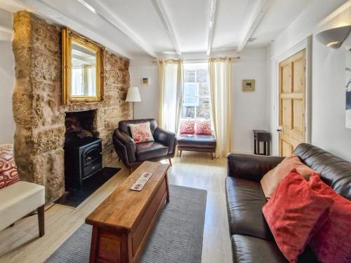 Mousehole House | Oaken Cottage