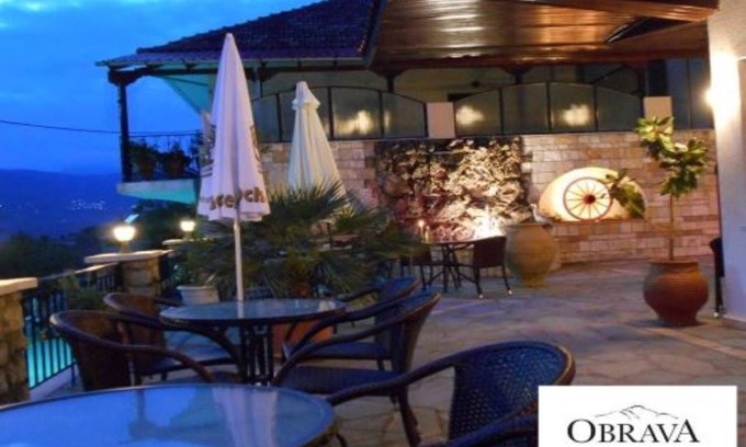 Kotroni Apartment | Obrava Suite Mountain View with fireplace