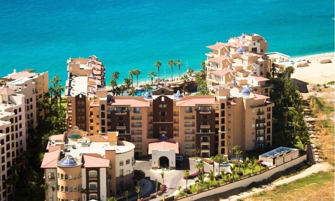El Medano Ejidal Resort | Ocean Front 3 Bedroom Penthouse Suite