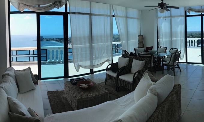 Punta Barco Condo | OCEANFRONT PENTHOUSE