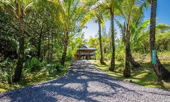 Keaau Cabin | OCT 22,23 & November SALE-TreeHouse Vibe AC-WiFi-BBQ-W&D-Cliffs.