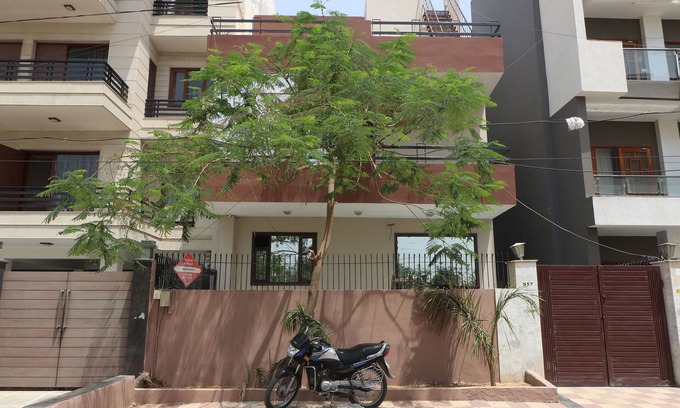 Sector 39 Hotel | OYO 13782 Om Villa
