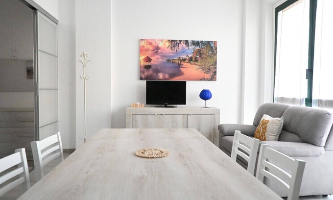 Porto Recanati Apartment | P065 – Porto Recanati, Three-Room apartment near the sea