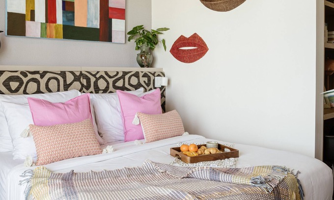 Lahug Apartment | Padgett Place - Deluxe Suites