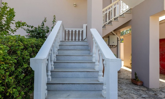 Porto Koukla Apartment | Palm Studios