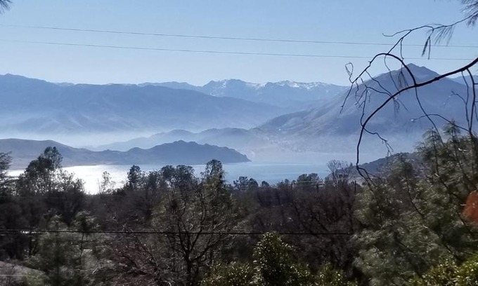 Wofford Heights House | Panoramic Lake View, Lake Isabella