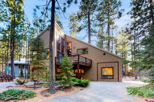 Black Butte Ranch House | Pasque Flower Glen