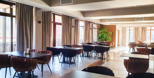 Caciulata House | Pensiunea Bucura