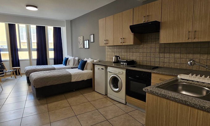Trypiotis Apartment | Phaedrus Living: Hoopoe Residencies 105