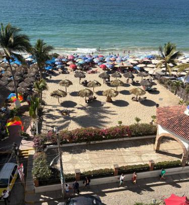 Amapas Apartment | Playa Bonita unit Beso del Sol 101