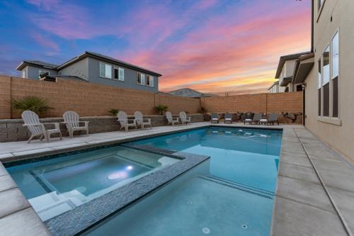 Washington House | Poolside Gathering home