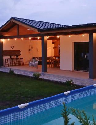 Rosia Bed & Breakfast | Popa Cabana