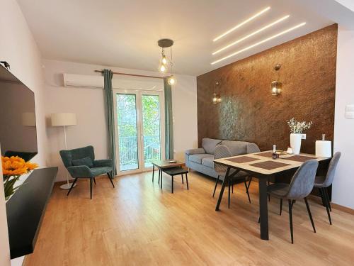 Palaio Faliro Apartment | Poseidonos Seaside Apartment