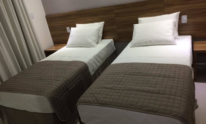 Centro Hotel | Pousada La Portella