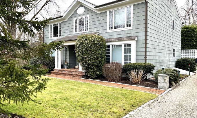 Village of East Hampton House | Prime East Village Location - Walk to All!