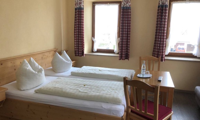 Staudach-Egerndach Resort | Private room ∙ 2 guests