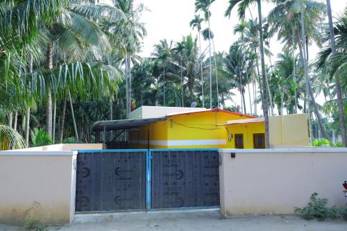 Coimbatore Villa | Private Villa Inside Coconut Farm By Shivalaya