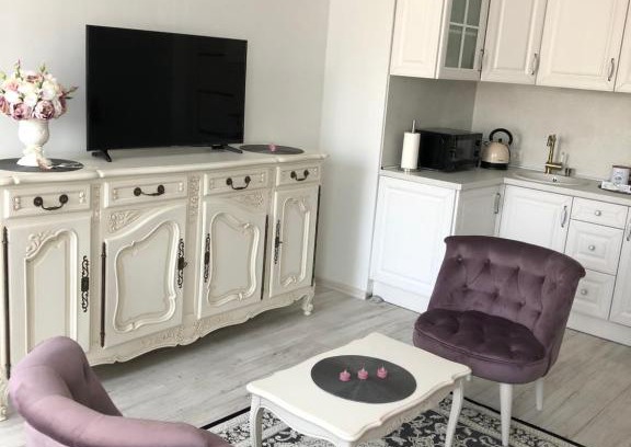 Panevezys Apartment | “Provanso” studia