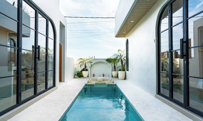 Legian Villa | Putih Susu Villa