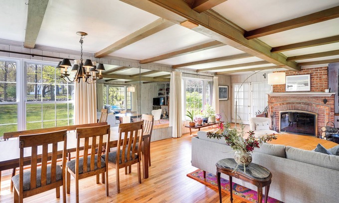 West Hurley House | Quaint Woodstock Escape - 2 Mi to Tinker St!