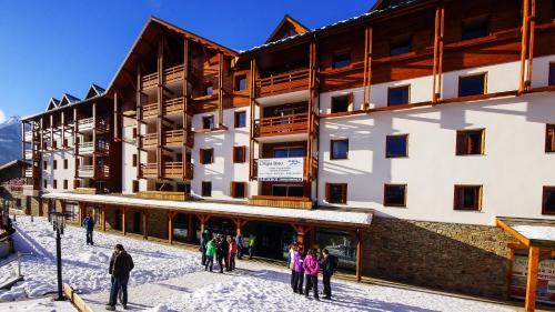 Briancon Apartment | Résidence Néméa L'Aigle Bleu
