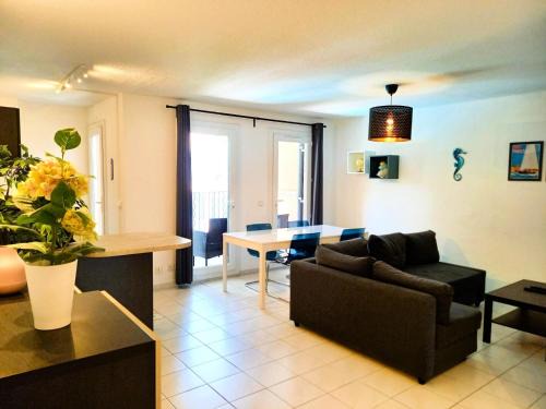 Grimaud Apartment | Résidence Villa Antoinette - maeva Home - Appartement 3 pièces 4 personnes - Exclusive MAE-6573